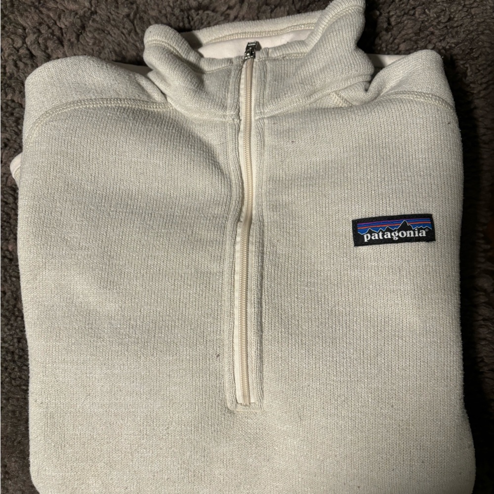 Patagonia women's tan Zip-Up Sweater